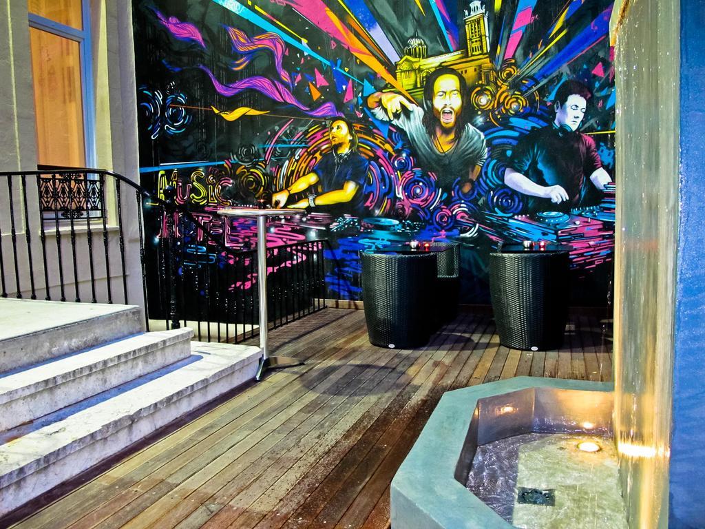 Music Hotel Marsiglia Esterno foto